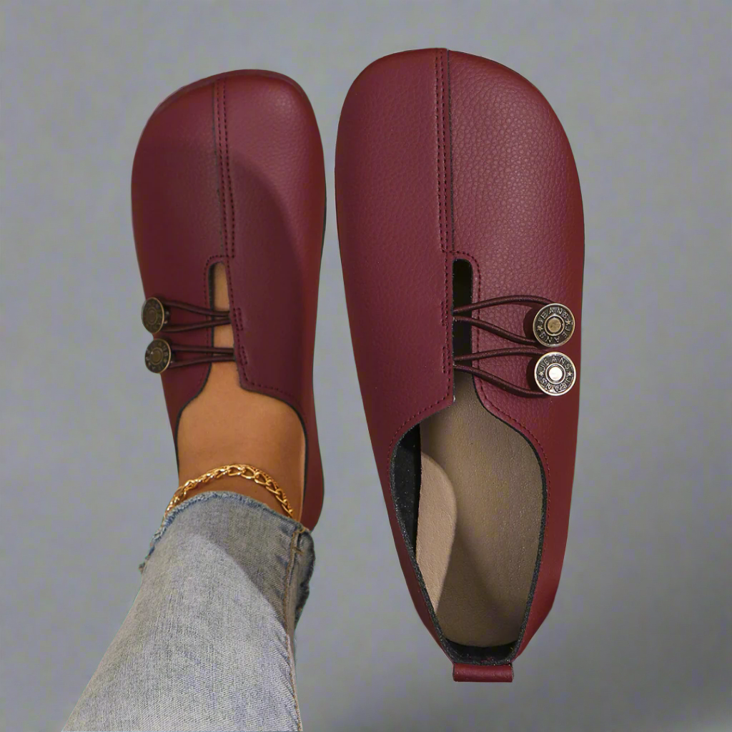 Nina™ | Buckle Detail Sandals