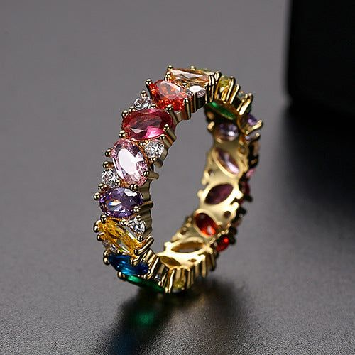 Vintage Ring with Coloured Zircon